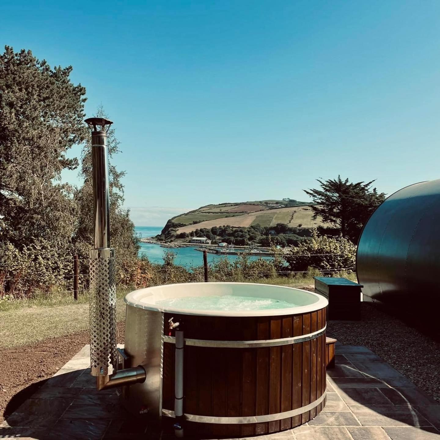 Glenarm Castle Ocean View Pods Hotell Exteriör bild